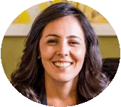 Advogada;
Consteladora Familiar e Sistémica;
Mediadora Familiar e Jurídica